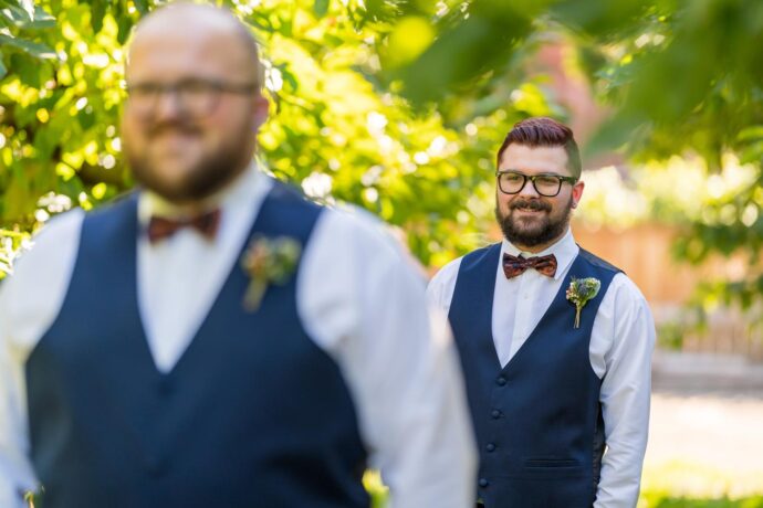 groom sneak peak